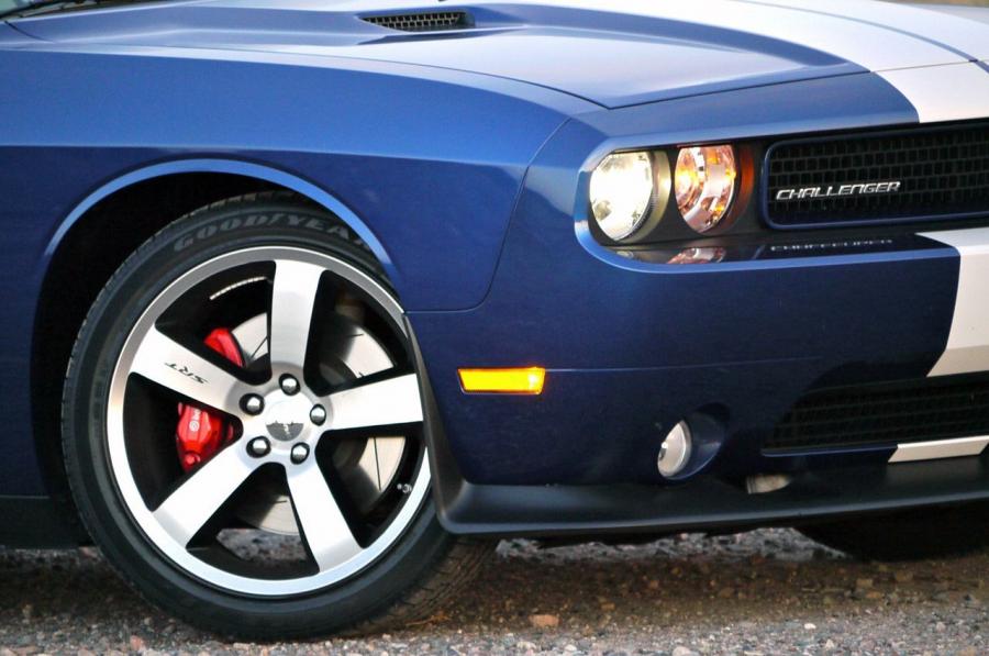  Dodge Challenger SRT8 392 2011 года  (фото 106 из 115)
